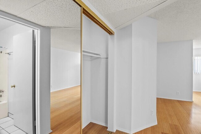 Photo - 1394 Midvale Avenue,