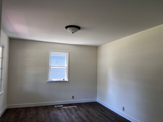 Photo - Love Where You Live in this Cozy 2 Bedroom... House