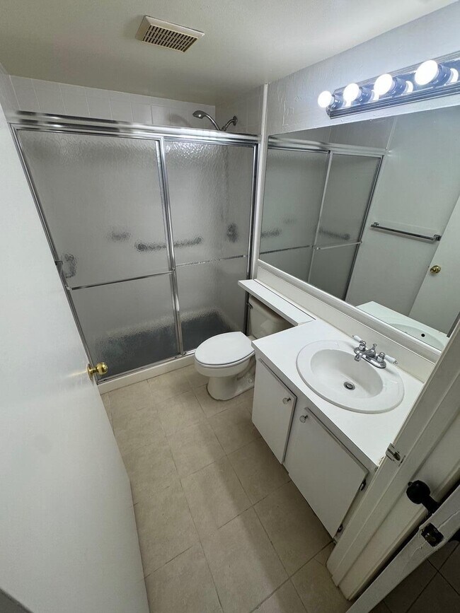 Photo - 703 Sunny Pine Way Unit C1