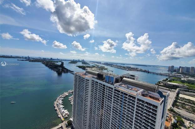 Building Photo - 1750 N Bayshore Dr Rental