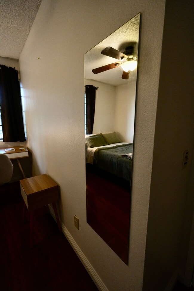 Photo - 1278 Lilac Pl Unit 6