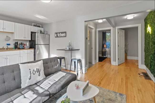 Photo - 1722 N Pulaski St