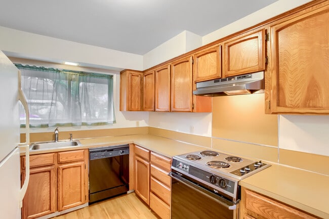 Photo - 5005 SW Mitchell St