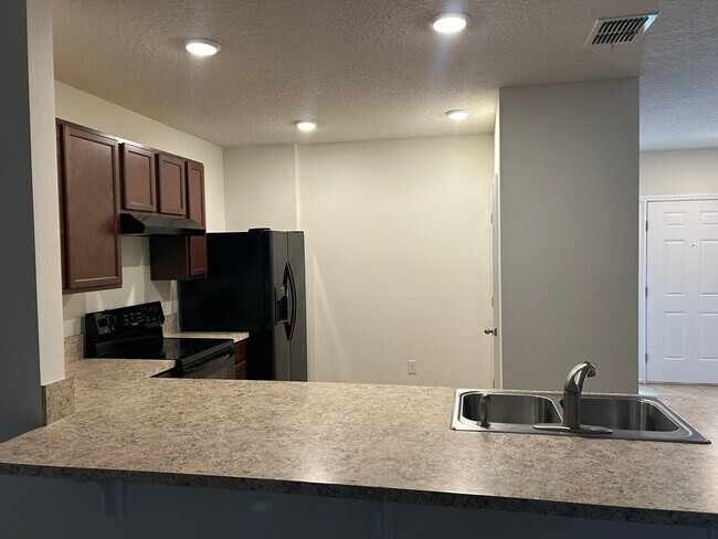 Photo - 1631 Primo Ct