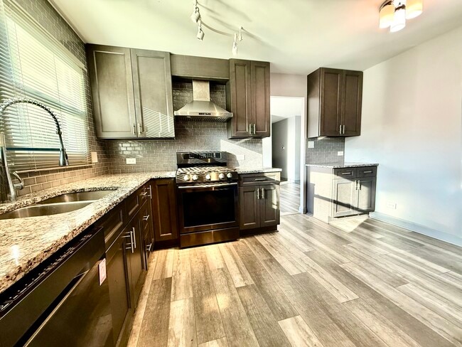 Photo - 1011 Aspen Dr