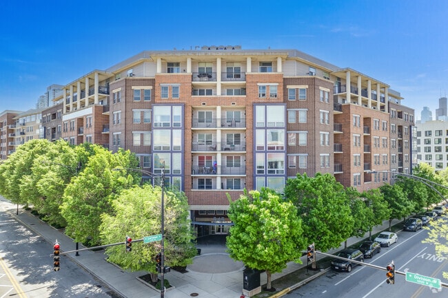 Building Photo - Larrabee Place at Parkside of Old Town Rental