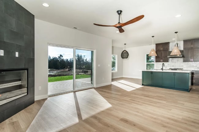 Photo - 22505 Nelson Rd