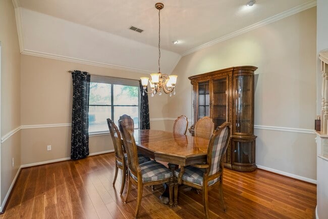 Photo - 9631 Bavaria Dr