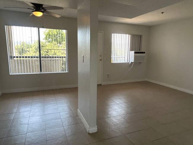 223 N. Avenue 55