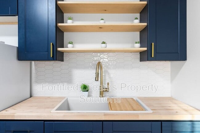 Photo - 218 Walker Ave