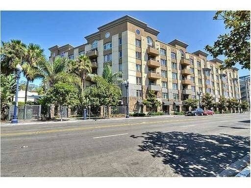 Building Photo - 2 Bed/2 Bath Condo available at Union Square! Unit 3418