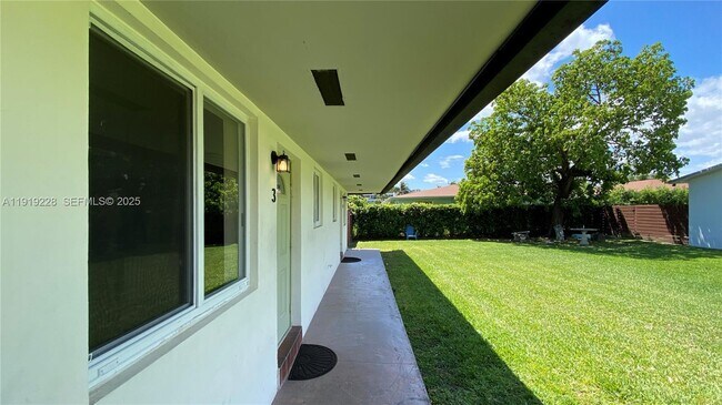 Photo - 592 NE 150th St Unit 3