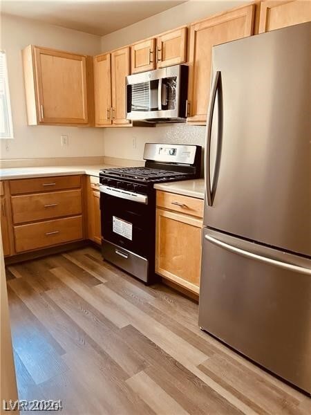 Photo - 9210 Hollander Ave