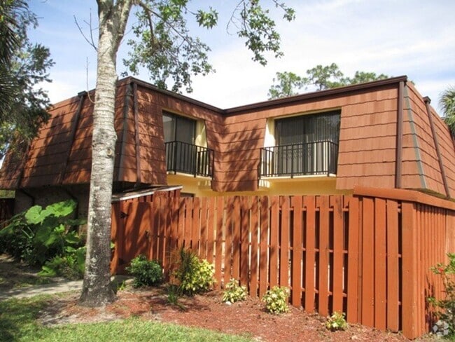 Building Photo - Parkwoods 12364-2 Unit 12364 Woodrose Court, 2 Rental