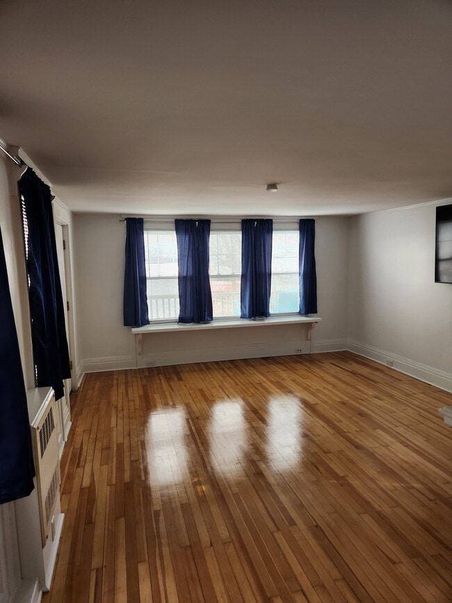 Photo - 198 Thames St Unidad 198T