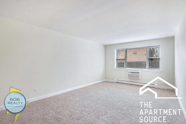 Photo - 1039 College Ave Unit 2E