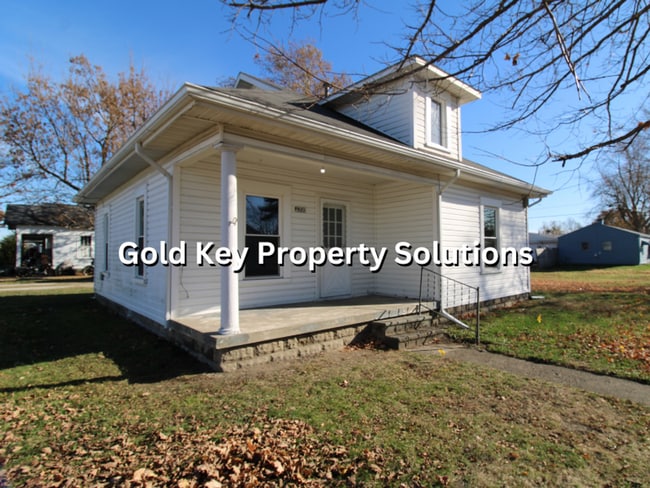 Photo - MUNCIE Updated 2 BR 1 BA House with New Fl...