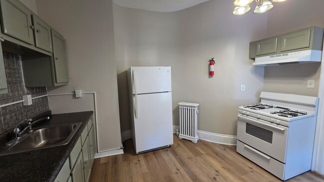 Photo - 363 Prairie St Unidad 4