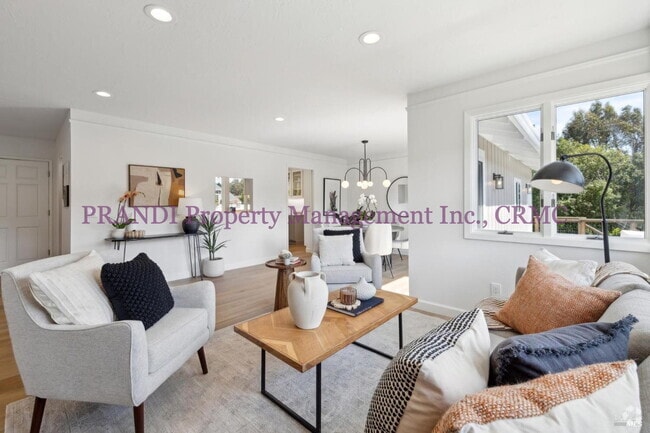 Building Photo - Quintessential Mill Valley Lifestyle in th... Rental