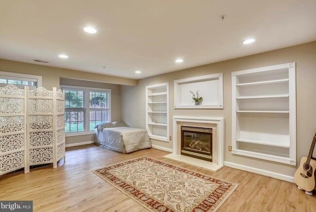 Photo - 8 Rockingham Ct