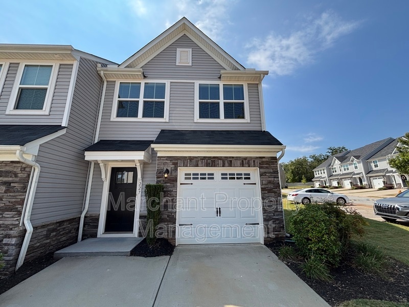 Photo - 227 Clearwood Dr Townhome