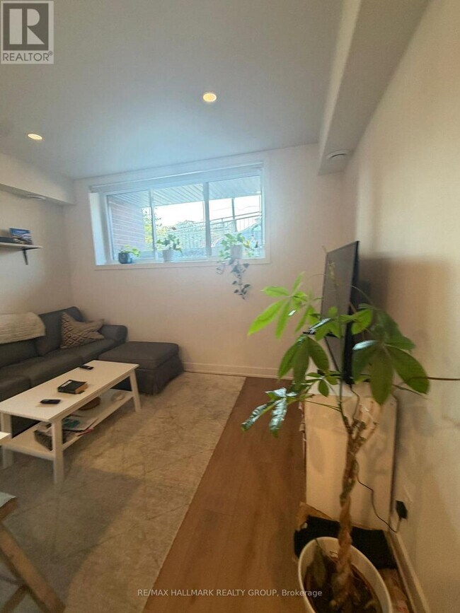 Photo - 1260 Dorchester Ave