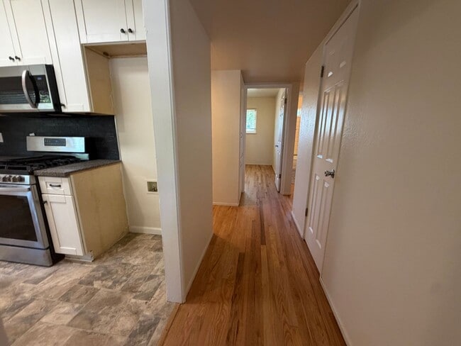 Photo - 4 bedroom house in Orangevale on a huge lot