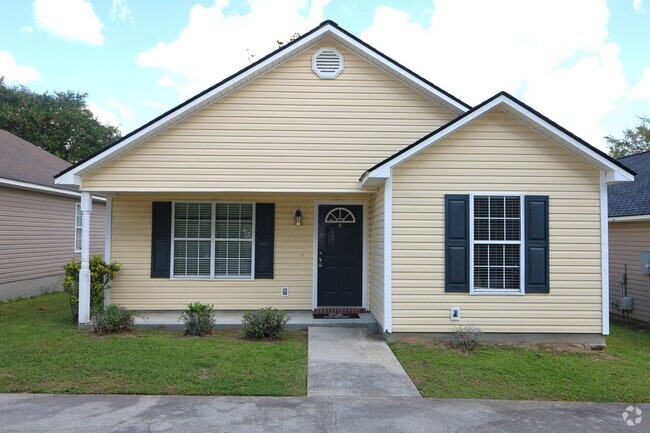 Building Photo - 1540 Woodard St Rental