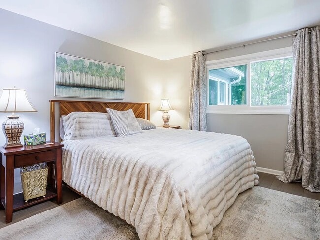 Photo - 148 Chestnut Hill Dr