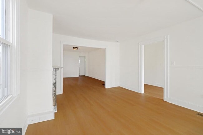 Photo - 24369 W Main St Unidad A