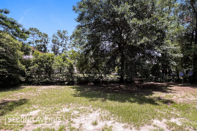 Photo - 3015 Lansdell Dr