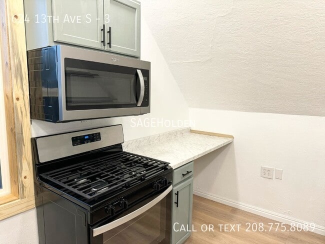 Photo - 624 13th Ave S Unit 3