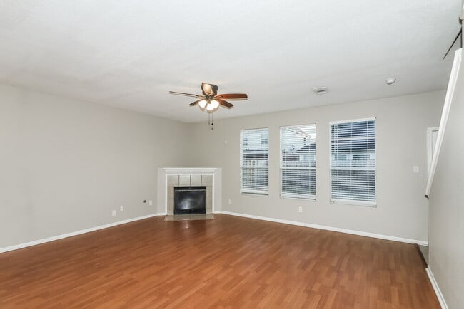 Photo - 12146 Landsdown Ridge Way