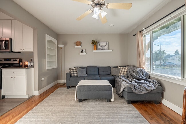 Photo - 2508 N Sycamore St