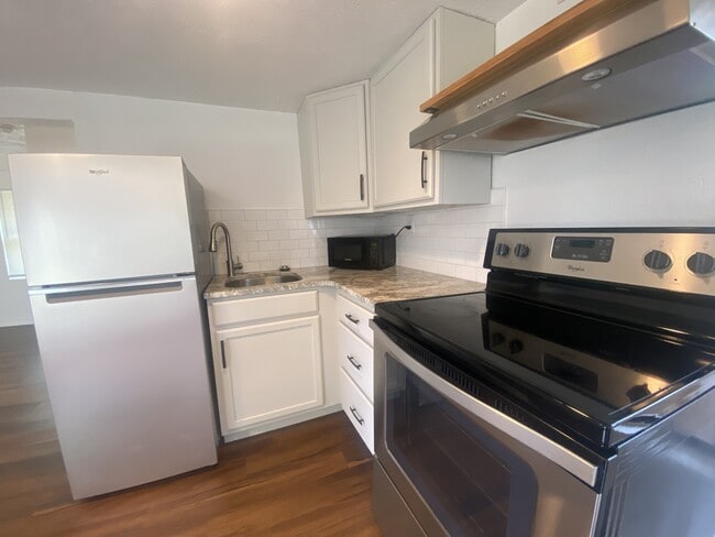 Photo - 515 E Main St