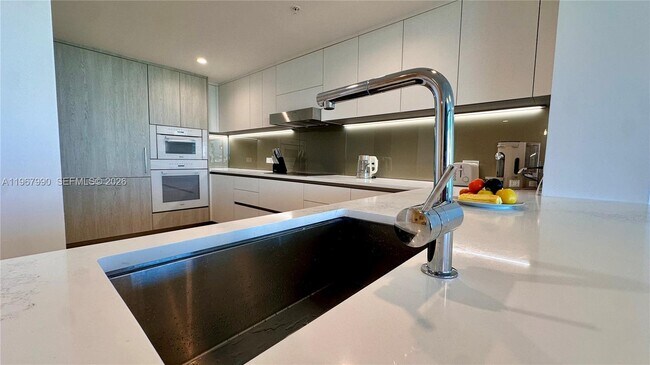 Photo - 9201 E Bay Harbor Dr Unit 504