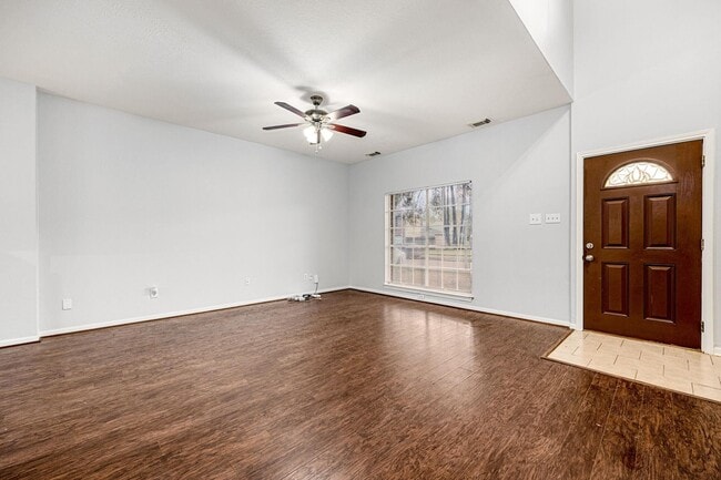 Photo - 15614 Hatfield Hollow Dr