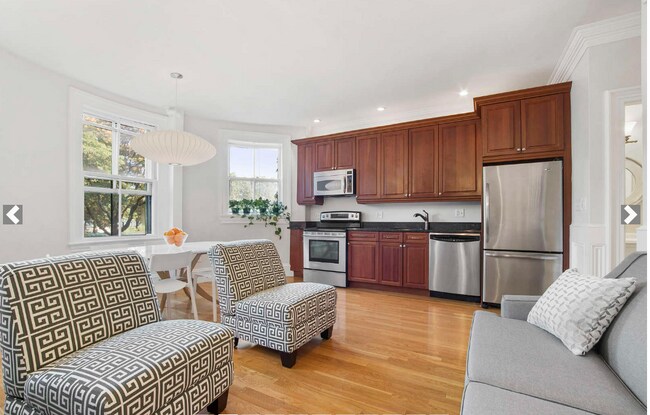 Photo - 244 Beacon St Unidad 1B