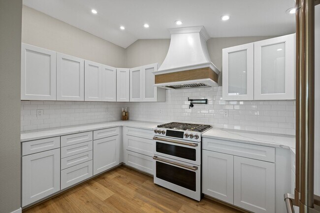 Photo - 4 BED | 2 BATH | BARNDOMINIUM | HOT SPRINGS | FURNISHED