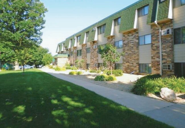 Photo - Oak Place Apartments