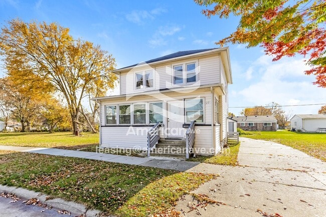 Photo - 208 N Walnut St