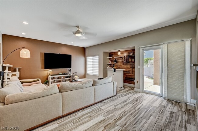Building Photo - 9748 Cathedral Stairs Ct