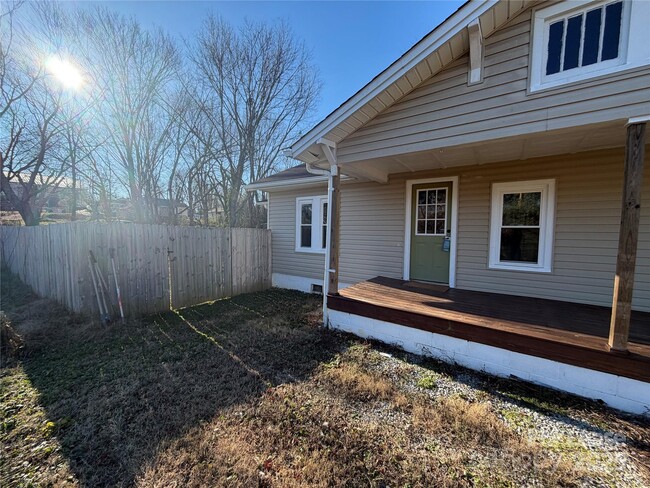 Photo - 31 Carolina Ave