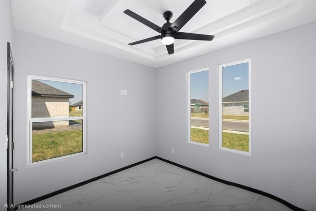 Photo - 10403 N 32nd Ln