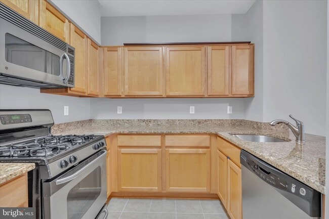 Photo - 7923 Eastern Ave NW