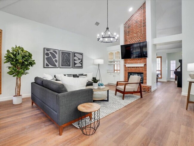 922 Blackstone Dr Unit SI ID1019539P