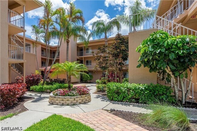 Photo - 1075 Foxfire Ln Unidad 201