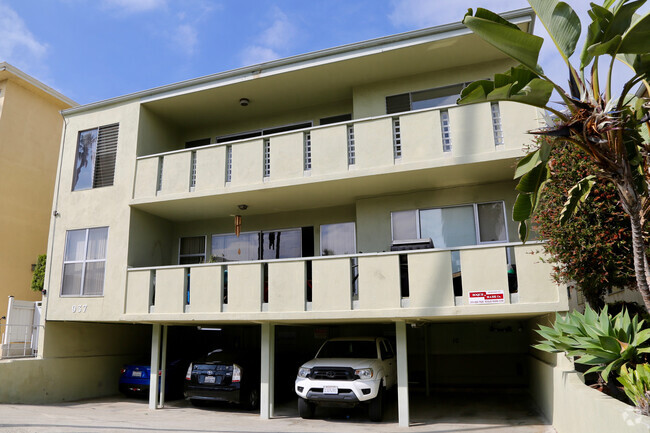 Building Photo - 937 6th St in Santa Monica - North of Wils... Rental