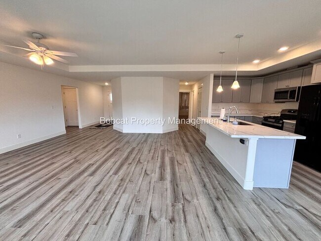 Photo - 909 Saltbrush Rd