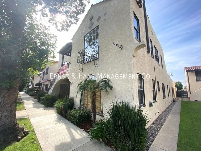 Photo - 2133 Chestnut Ave Unidad #08